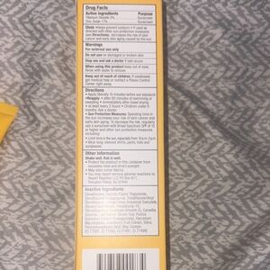 Skin Armor Mineral Facial Sunscreen SPF 50+ - Yellow